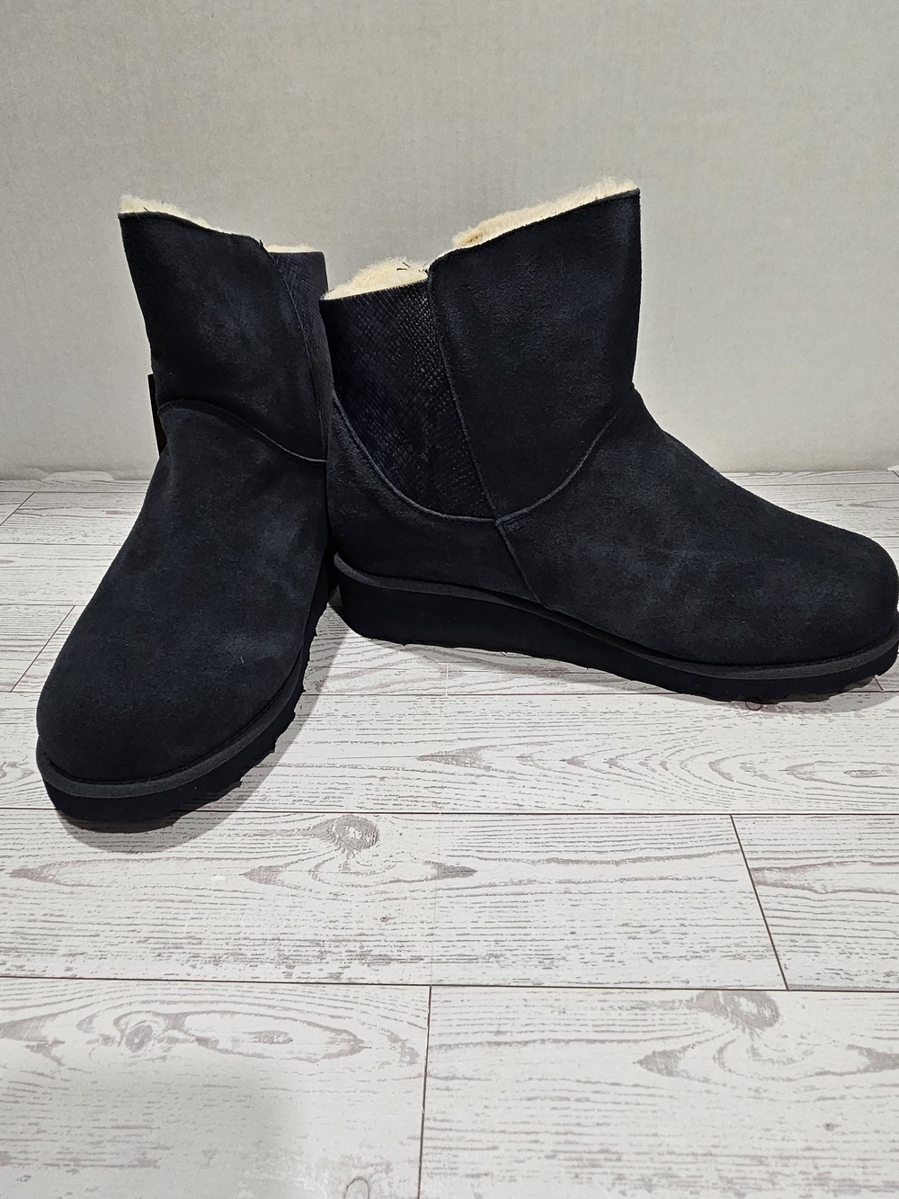 Bearpaw Women's Winter Ankle Boots